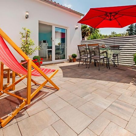 Little House - Just Few Steps From The City Center Villa Rovinj Bagian luar foto