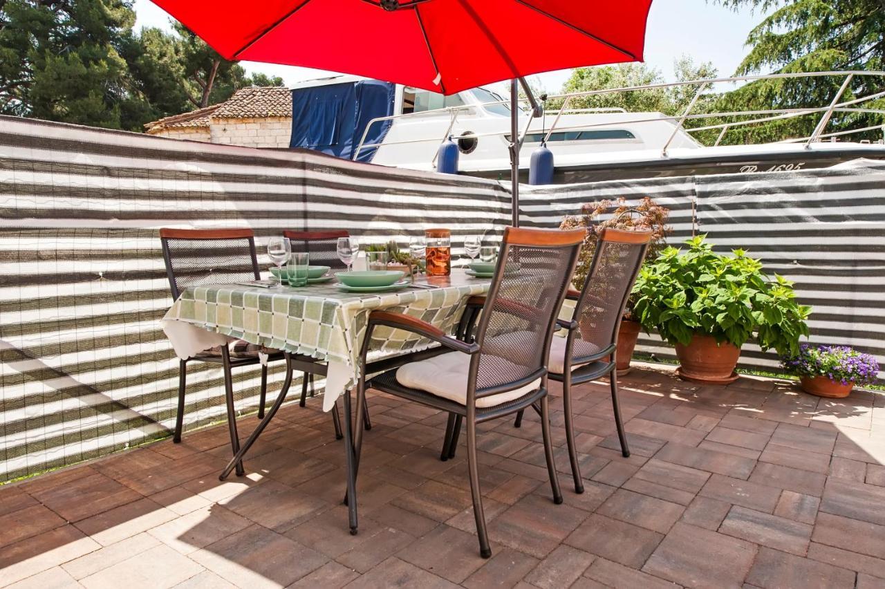 Little House - Just Few Steps From The City Center Villa Rovinj Bagian luar foto