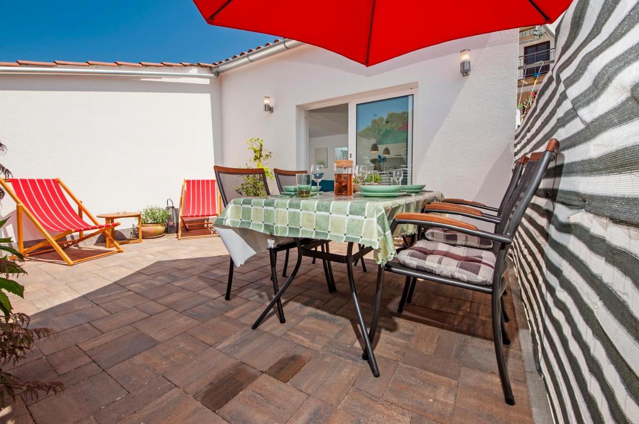Little House - Just Few Steps From The City Center Villa Rovinj Bagian luar foto